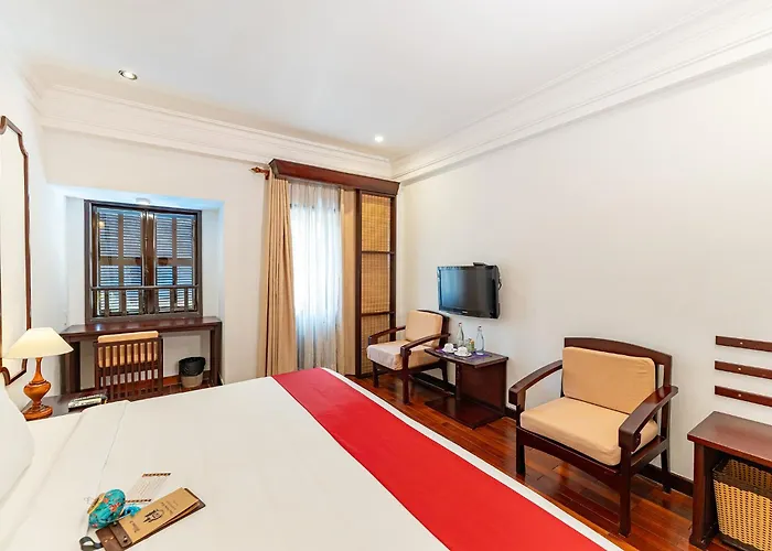 Deluxe King Room